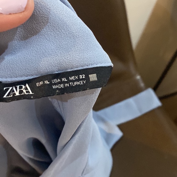 Zara shorts - Picture 3 of 3